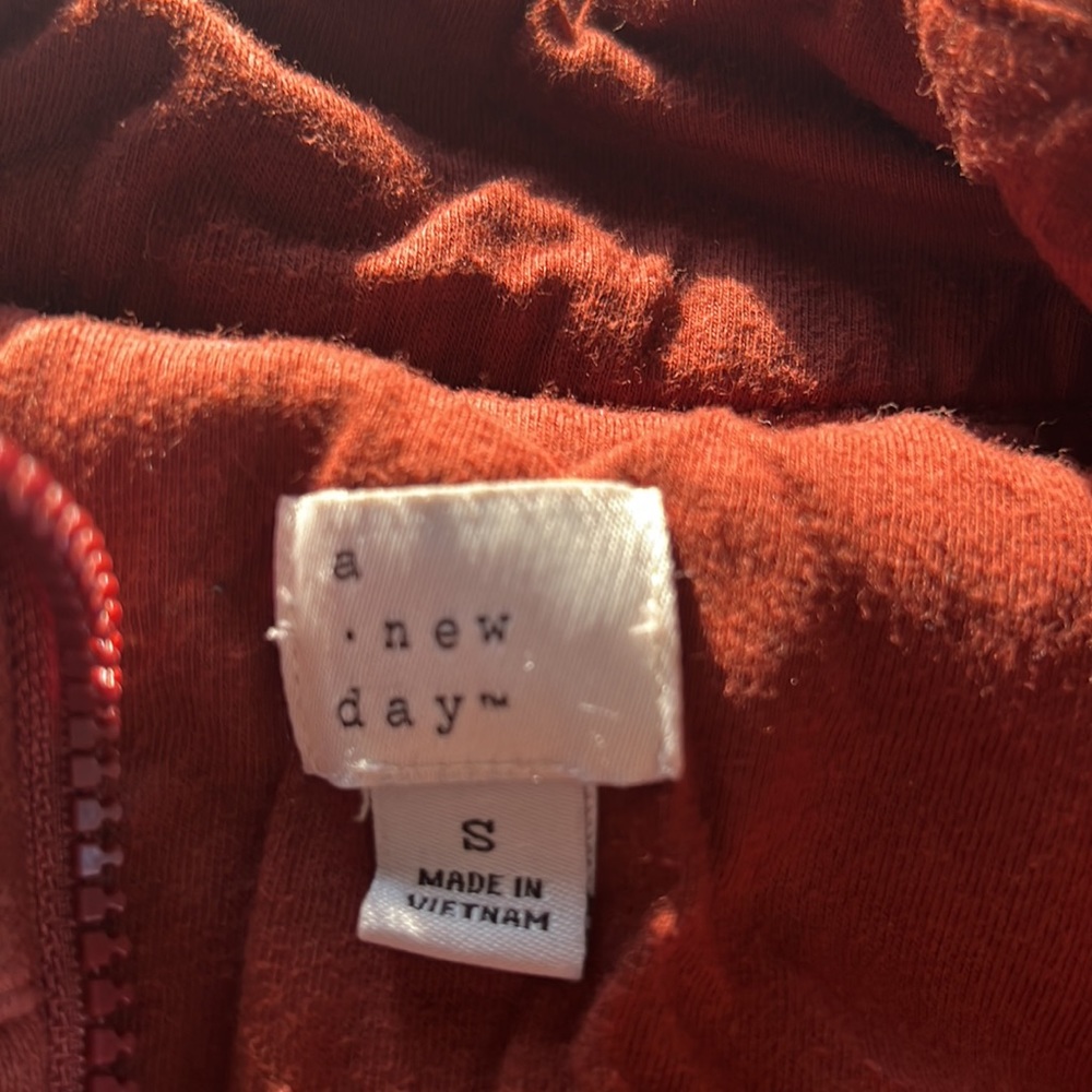 Quarter zip pullover - Picture 2 of 2